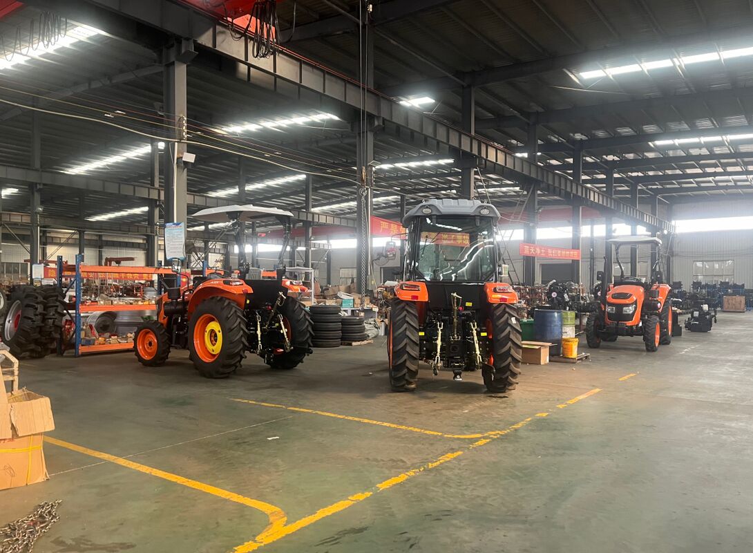 For 604 4WD 30-60HP Wheel Farm Tractor with Core Engine and Motor Components